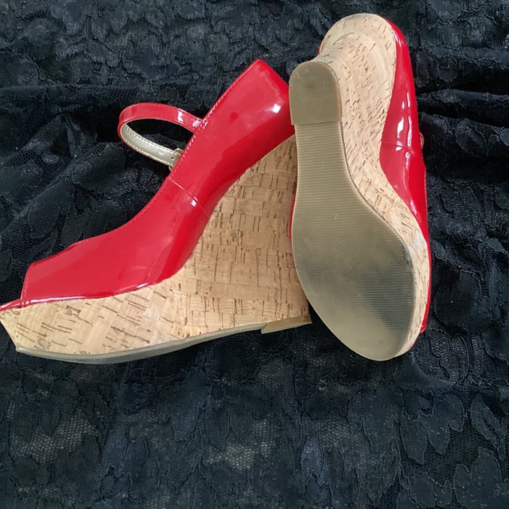 Shoes👠!!! - Picture 3 of 4